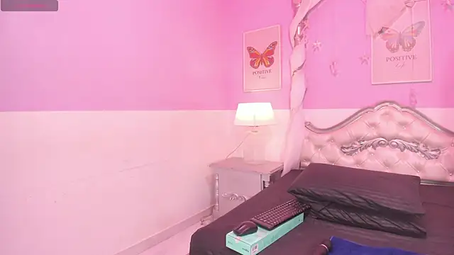 TaniaPierce online show from 07/01/26, 12:07