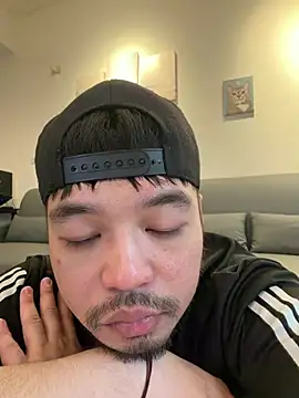 James1992 Ovo online show from 05/15/26, 06:20