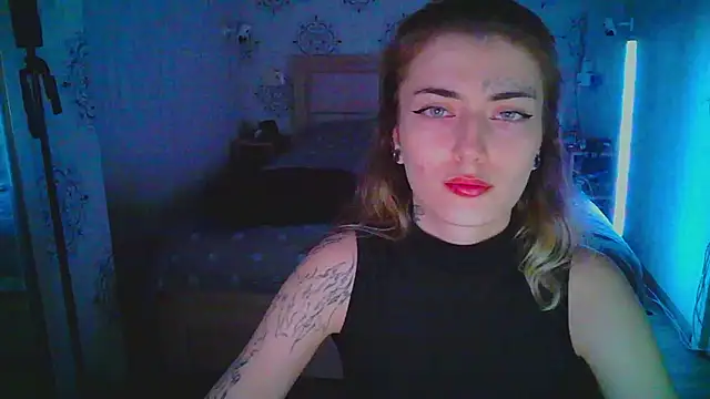 Snapshot of HarrisLola chatting on 05/10/26, 02:44 HarrisLola online show from 05/10/26, 02:44