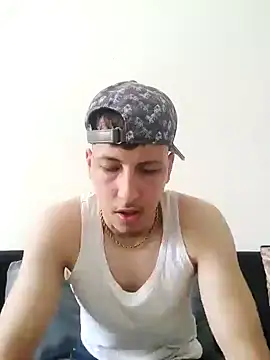 Snapshot of Bigi_ chatting on 05/09/26, 11:48 Bigi online show from 05/09/26, 11:48