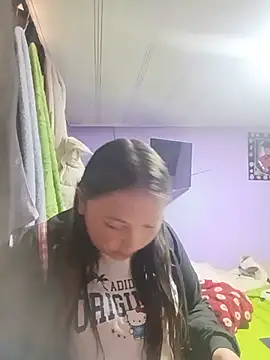 Alyssa 14 online show from 05/14/26, 02:02