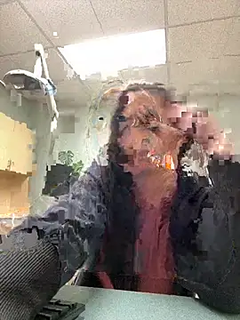 JosieX14 online show from 05/13/26, 05:32