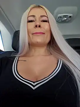 Snapshot of MILFBARBY chatting on 02/23/25, 11:44 MILFBARBY online show from 02/23/25, 11:44