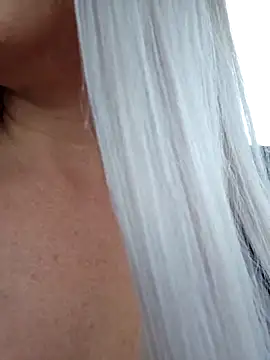 Snapshot of MILFBARBY chatting on 02/25/25, 08:14 MILFBARBY online show from 02/25/25, 08:14