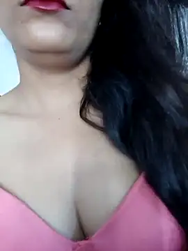 Snapshot of Reena2222 chatting on 05/14/26, 07:59 Reena2222 online show from 05/14/26, 07:59