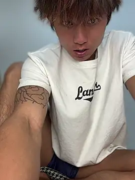 luo-77 online show from 05/11/26, 04:04