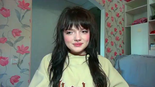 DarkxFoxy online show from 05/15/26, 04:25