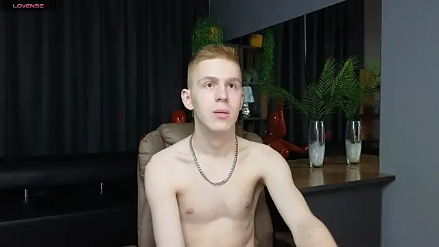 Tommy CrashXXX online show from 05/12/26, 12:46