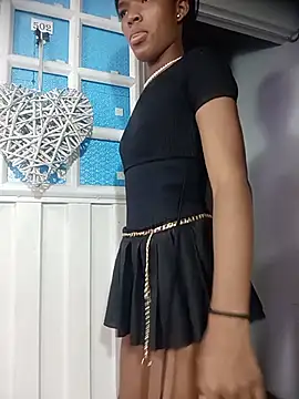 Liss Love1 online show from 06/18/26, 12:00