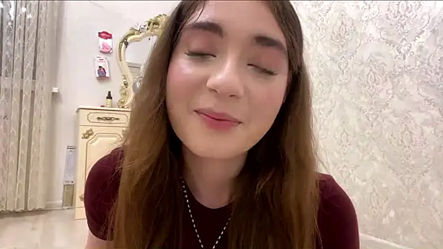 Snapshot of Rosie_Sweety chatting on 06/20/26, 05:38 Rosie Sweety online show from 06/20/26, 05:38