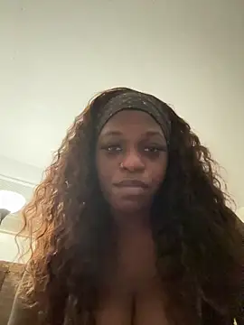 BlaqueBarbee online show from 05/17/26, 02:20