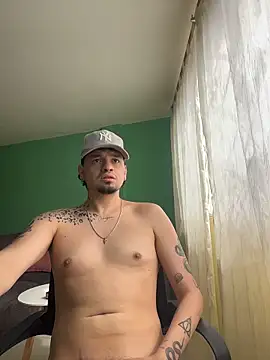 satur noxx online show from 05/17/26, 07:54