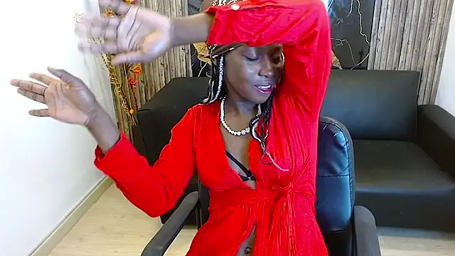 luna bella160920 online show from 05/13/26, 07:33