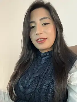 Snapshot of Tabatha_11 chatting on 06/23/26, 02:48 Tabatha 11 online show from 06/23/26, 02:48