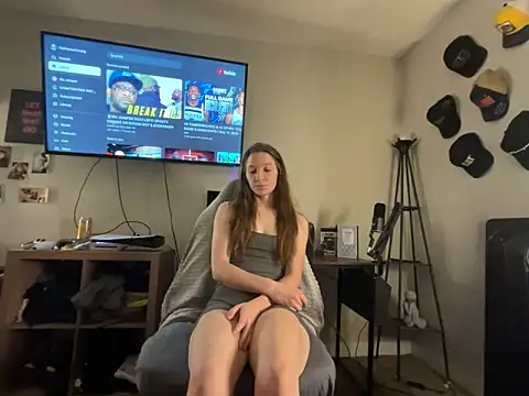 BunnyB xo online show from 05/13/26, 03:37