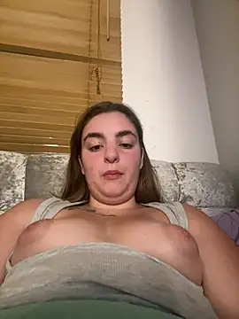 Snapshot of LexiXXoo chatting on 06/22/26, 09:45 LexiXXoo online show from 06/22/26, 09:45