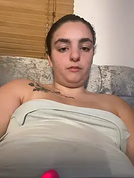 Snapshot of LexiXXoo chatting on 07/10/26, 09:28 LexiXXoo online show from 07/10/26, 09:28