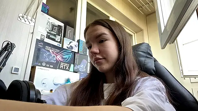 FewerCadre online show from 05/14/26, 09:05
