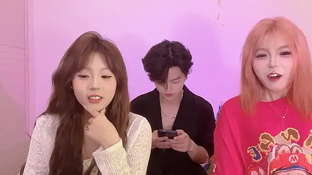 XIAOZHI 18 online show from 05/16/26, 06:17