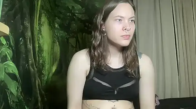 mo0ngoddess online show from 02/24/25, 06:16