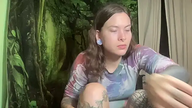 mo0ngoddess online show from 11/22/25, 04:11