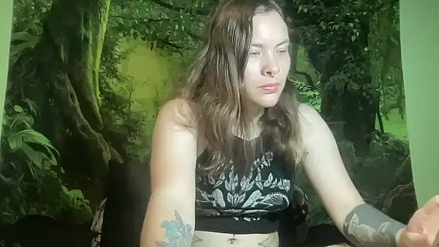 mo0ngoddess online show from 04/10/26, 02:50