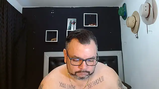 perverseveteranmanxxx online show from 02/04/25, 02:53