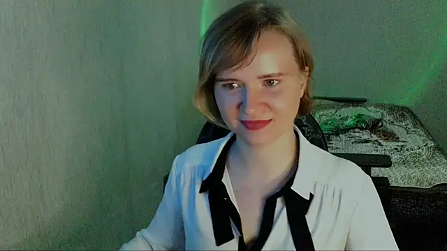 Snapshot of Ketrincold chatting on 06/11/26, 09:24 Ketrincold online show from 06/11/26, 09:24