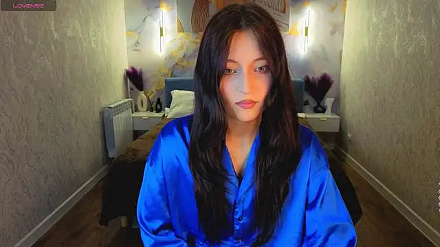 Tracey Gill online show from 05/24/26, 09:14