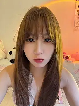 Snapshot of ZhiNan-05 chatting on 06/17/26, 03:35 ZhiNan-05 online show from 06/17/26, 03:35