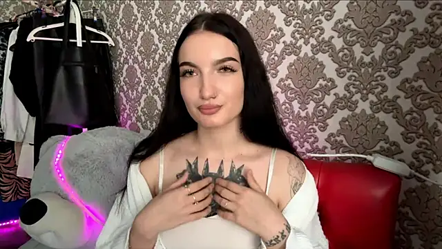 ElizbethLeban online show from 05/13/26, 10:23