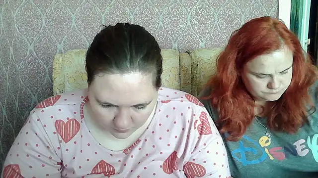 TiffanyLenee online show from 05/15/26, 09:05