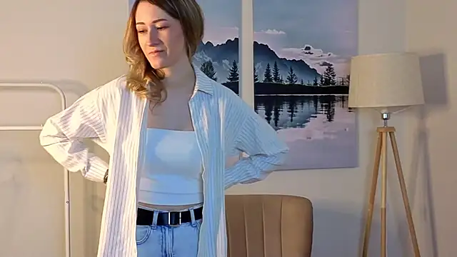 CharissaWalkner online show from 05/15/26, 05:03