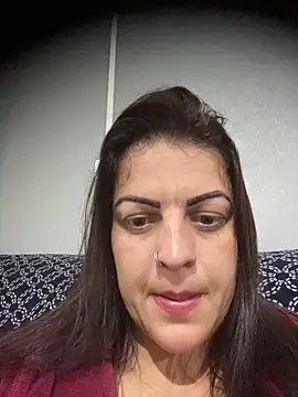 Snapshot of sweet_milenaa chatting on 05/17/26, 10:06 sweet milenaa online show from 05/17/26, 10:06