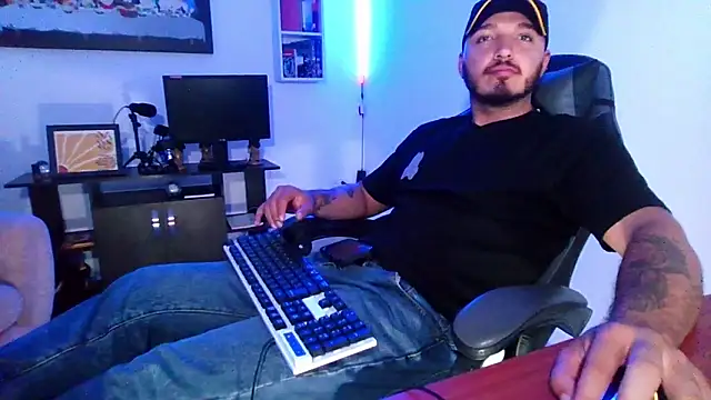 Thiago 420 online show from 05/15/26, 11:45