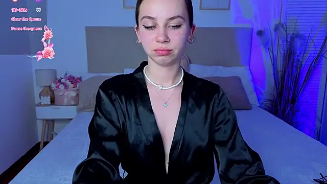 Littledoll1 online show from 06/22/26, 09:45