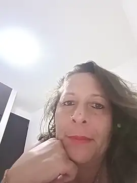 Nikki milf69 online show from 05/15/26, 05:14