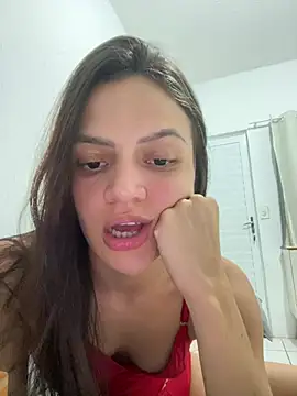 Snapshot of Sarah__hot chatting on 05/25/26, 01:00 Sarah hot online show from 05/25/26, 01:00