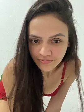 Snapshot of Sarah__hot chatting on 05/29/26, 01:25 Sarah hot online show from 05/29/26, 01:25