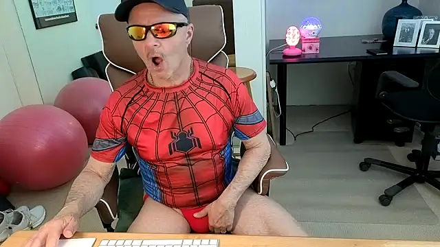 Snapshot of hotdadbod chatting on 05/24/26, 08:36 hotdadbod online show from 05/24/26, 08:36