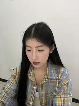 Snapshot of Mina_168 chatting on 06/13/26, 03:48 Mina 168 online show from 06/13/26, 03:48