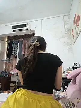 rosex-Z online show from 05/15/26, 06:20