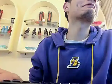 andylol330 online show from 06/03/26, 05:43