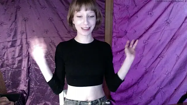 Snapshot of AlexaWetDream chatting on 05/12/26, 02:36 AlexaWetDream online show from 05/12/26, 02:36