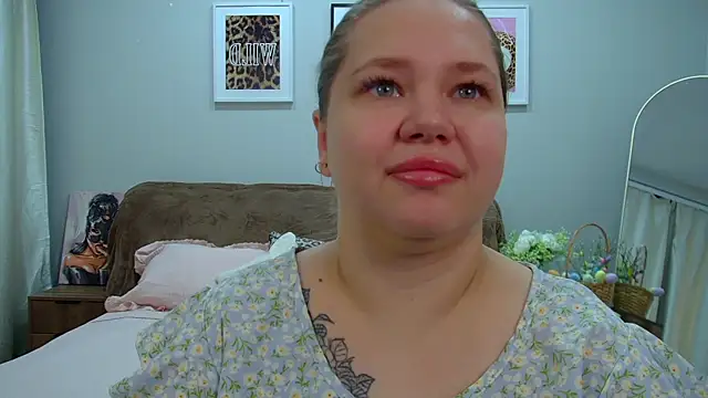 DianaKristol online show from 05/19/26, 06:31