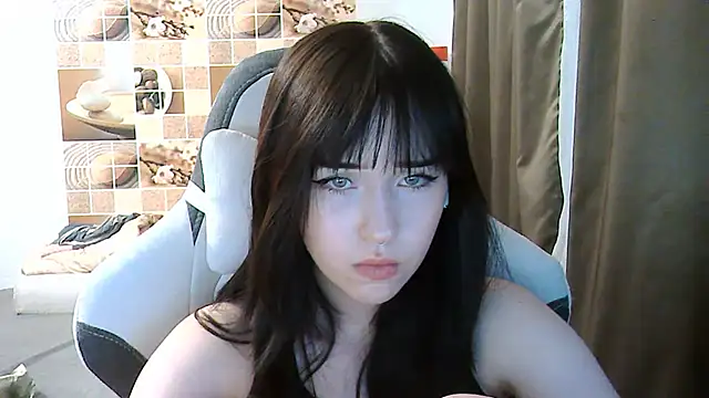 Snapshot of NoirEva chatting on 06/29/26, 05:02 NoirEva online show from 06/29/26, 05:02