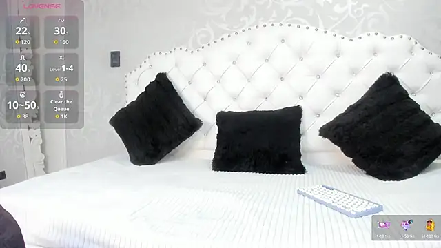 LilithBoneth online show from 06/20/26, 08:33