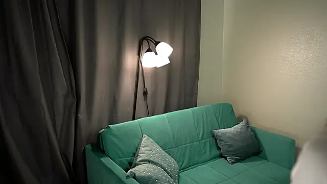 KeliGigler online show from 05/14/26, 05:36