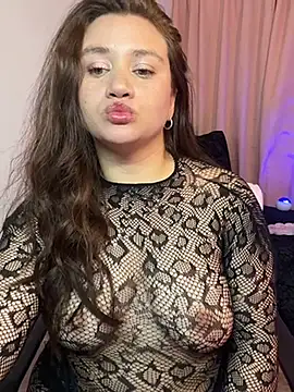 Snapshot of Sami_ferrer chatting on 05/21/26, 02:40 Sami ferrer online show from 05/21/26, 02:40