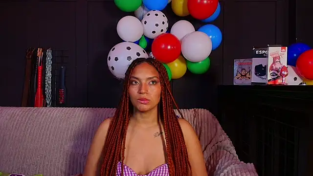 Snapshot of Briana_pratt chatting on 06/18/26, 12:31 Briana pratt online show from 06/18/26, 12:31